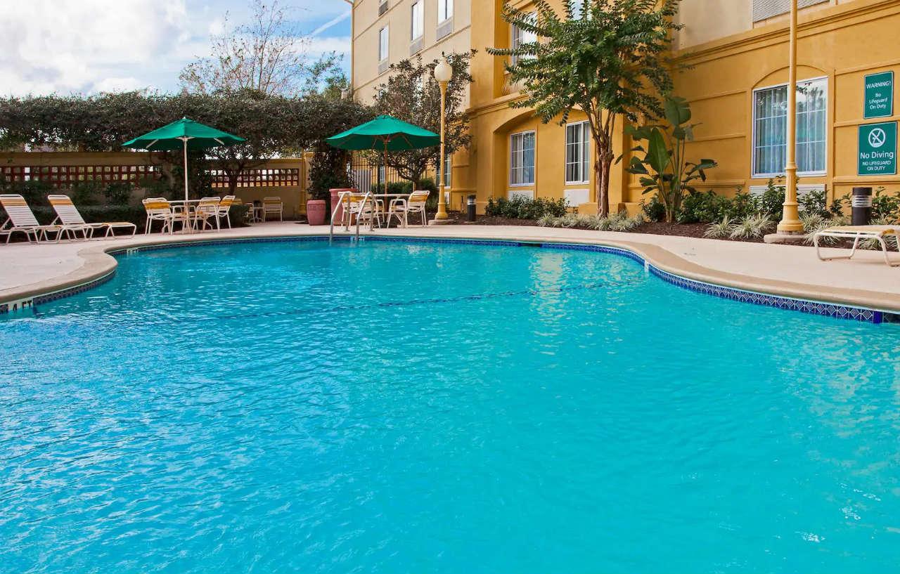 La Quinta By Wyndham Usf Hotell Tampa Exteriör bild
